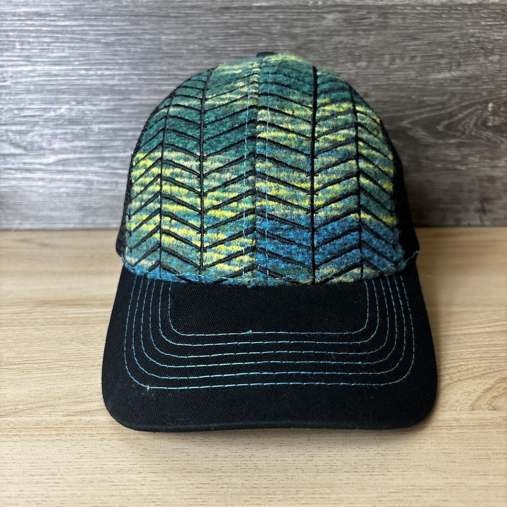 Pistil Hat Cap Snap Back Trucker Blue Green Yellow Chevron Pattern Mesh Mens